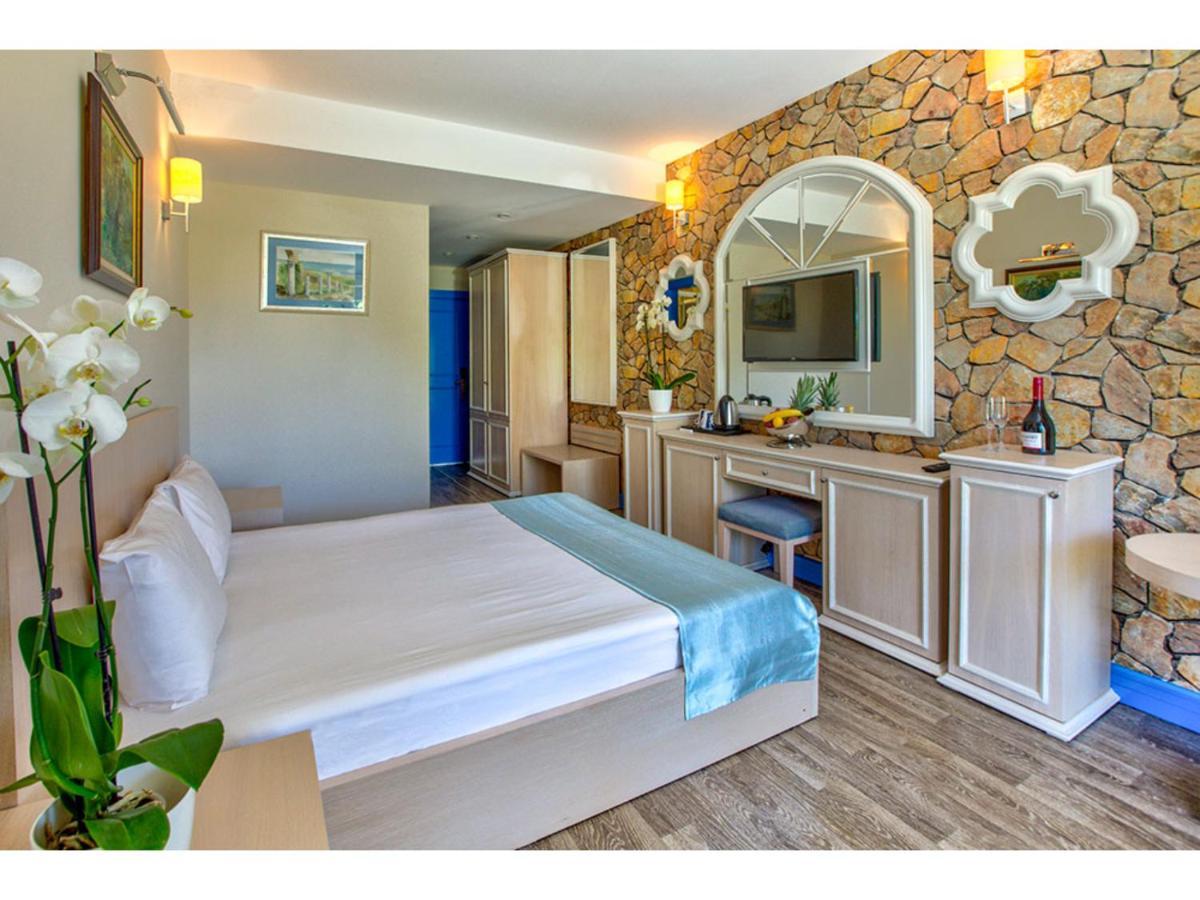 Queen Aphrodite Hotel Karpasa Esterno foto