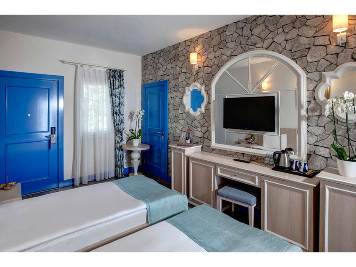 Queen Aphrodite Hotel Karpasa Esterno foto