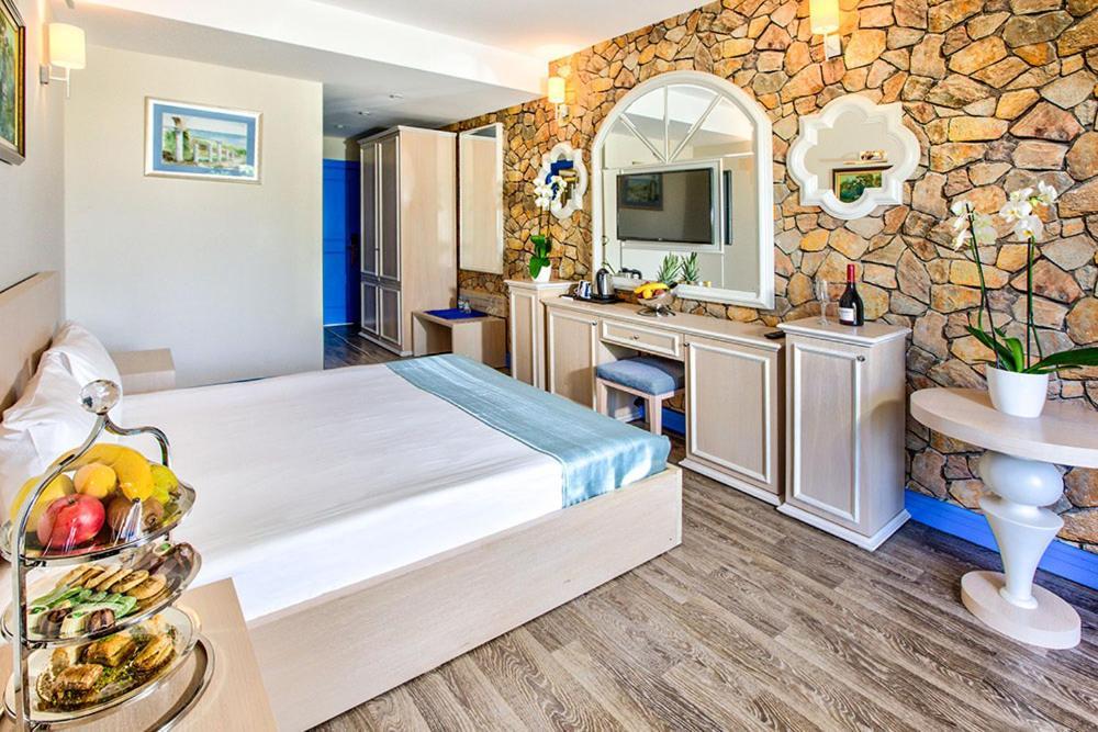 Queen Aphrodite Hotel Karpasa Esterno foto