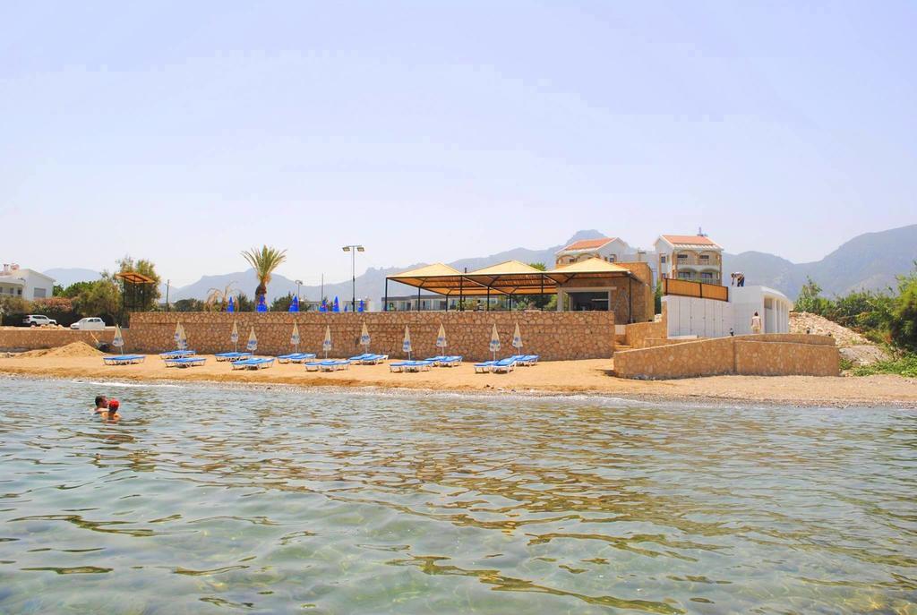 Queen Aphrodite Hotel Karpasa Esterno foto
